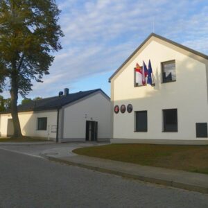 Z brownfieldu ve Skuhrově je nový obecní areál